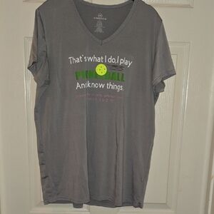 Gray Pickleball Graphic Tee‎